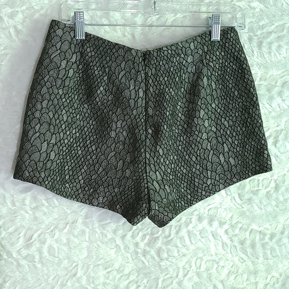 Sans Souci Shorts Black and Grey Size M - Picture 3 of 4